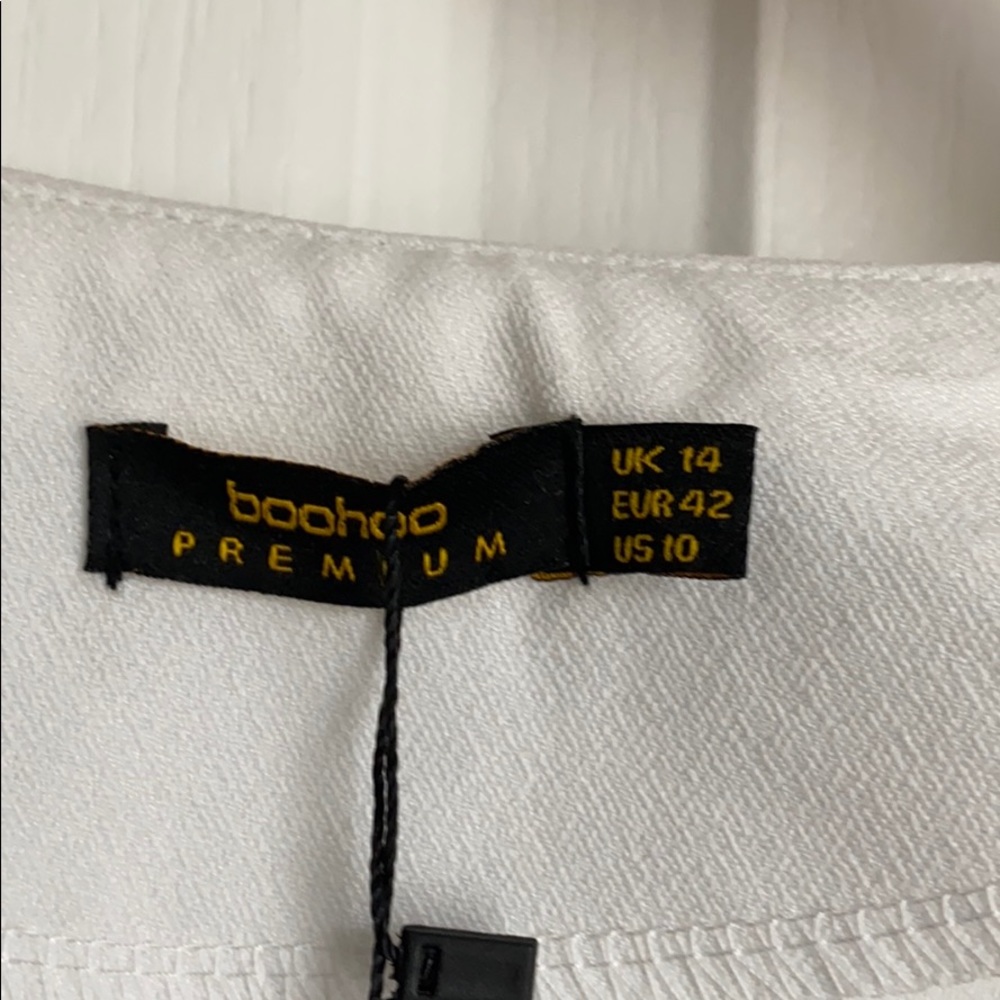 Boohoo Premium Set - Picture 5 of 7